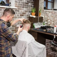 международная мужская парикмахерская oldboy barbershop на улице гарибальди изображение 7